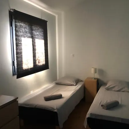 Maison Avec Petit Jardin Et Terrasse Hébergement de vacances